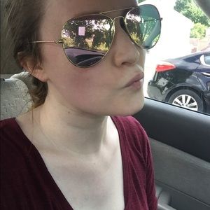 Meet your Posher, Amanda